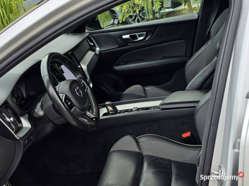 Volvo V60 B4 20 D 197 RDesign I właściciel aluminiowe felgi