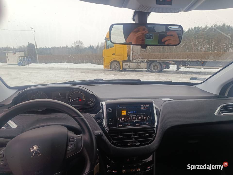 Peugeot z 2017 roku z przebiegiem 73300 Polski Ciechanowiec