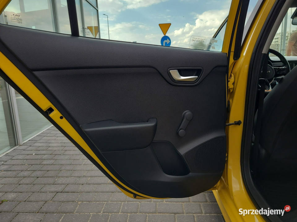 Kia Rio alufelgigrzane fotele i kierownicaserwis manualna