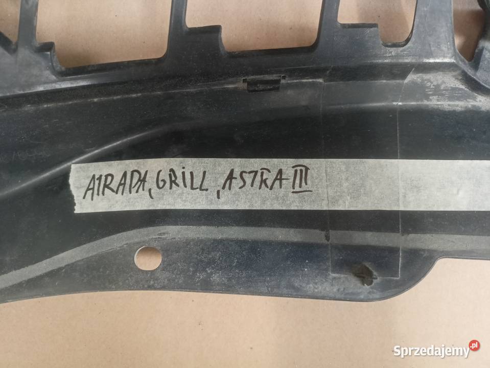 Atrapa przednia grill opel astra 3 Czechy