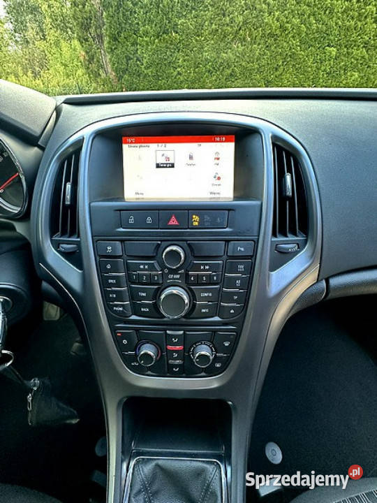 Opel Astra Opel Astra J 16i 116 MPI 5Drzwi Lift Wrocław