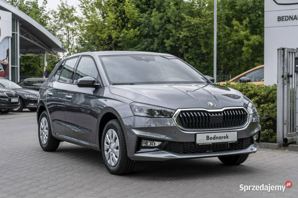 koda Fabia Essence 10 MPI 80 Dostępna ręki IV Łódź