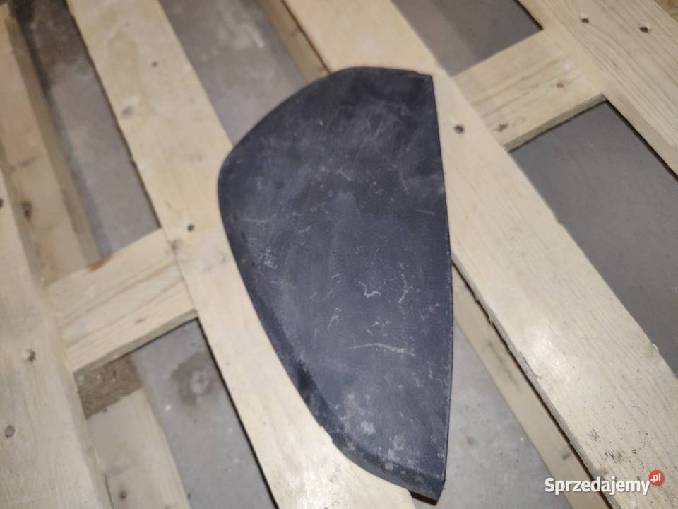 Boczna osłona skrzynki bezpieczników Audi A4 B6 Wrocław sprzedam