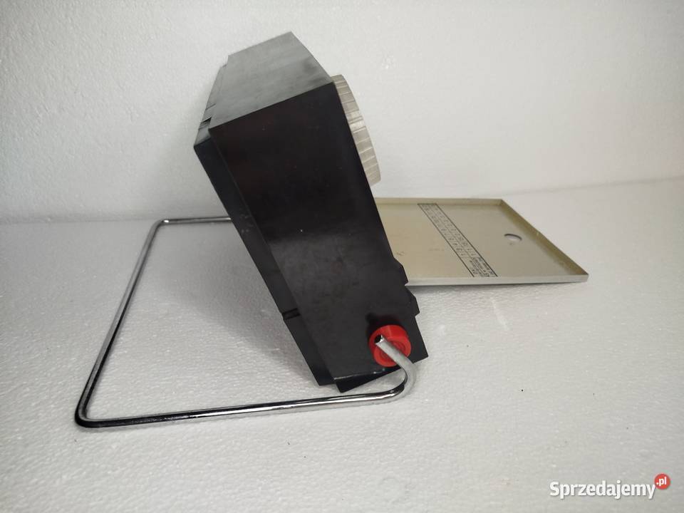 Lampa Kwarcowa z czasów PRL u PLAMP PLK8 z łódzkie Zgierz
