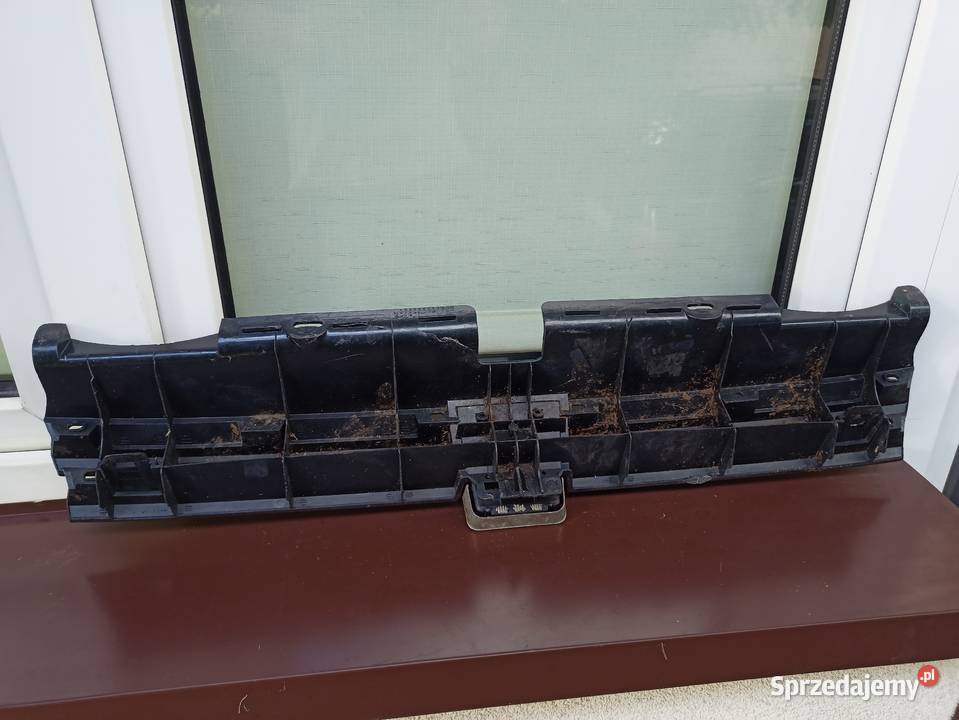 Peugeot 605 grill atrapa przednia chłodnicy