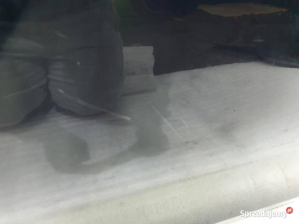 DRZWI PRAWY TYŁ MERCEDES W204 KOMBI 0714 wielkopolskie sprzedam