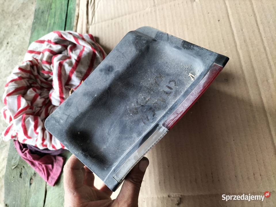 CITROEN XANTIA LAMPA TYŁ TYLNA LEWA