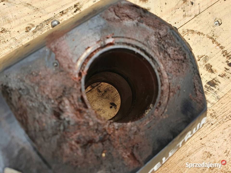 JCB TLT TELETRUK 30D 30 35 D SIŁOWNIK TELESKOP Rudka