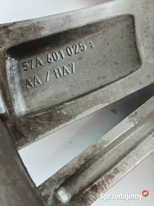 FELGA ALUMINIOWA R17 5X112 ET45 OC57MM 7JX17H2 aluminiowe