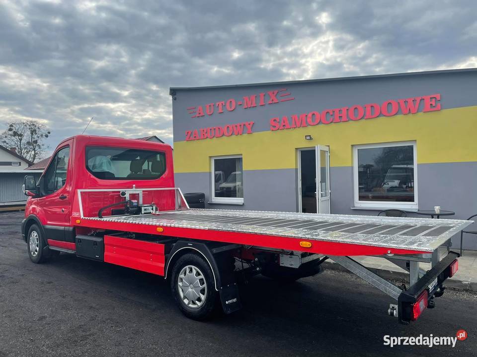 MERCEDES IVECO auto laweta DMC 35T nowy najazd Strachosław