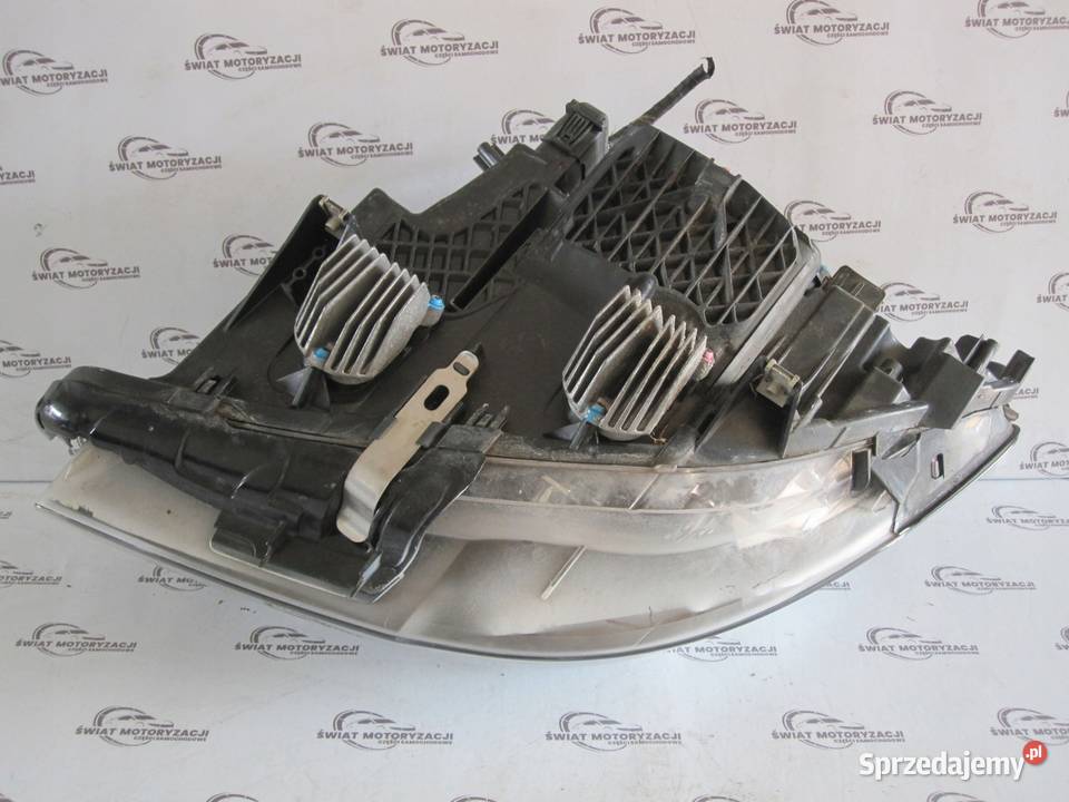 BMW F10 LIFT lampa XENON prawa przód 7317134 Kielce