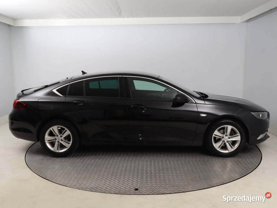 Opel Insignia 16 CDTI wielofunkcyjna kierownica dolnośląskie Bielany Wrocławskie