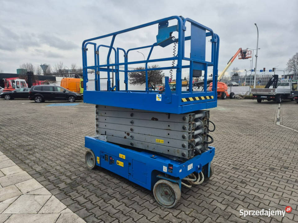 podnośnik nożycowy inny GENIE 4047 Genie GS 4047 Dźwigi, podnośniki śląskie Łaziska Górne sprzedam