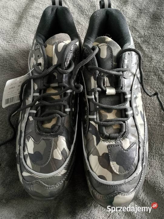 Buty sportowe RoadStar w rozmiarze 40 Tuchola