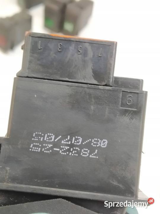 PRZEŁĄCZNIK 783225 Dennis Eagle Elite 2 20032014 osobowe