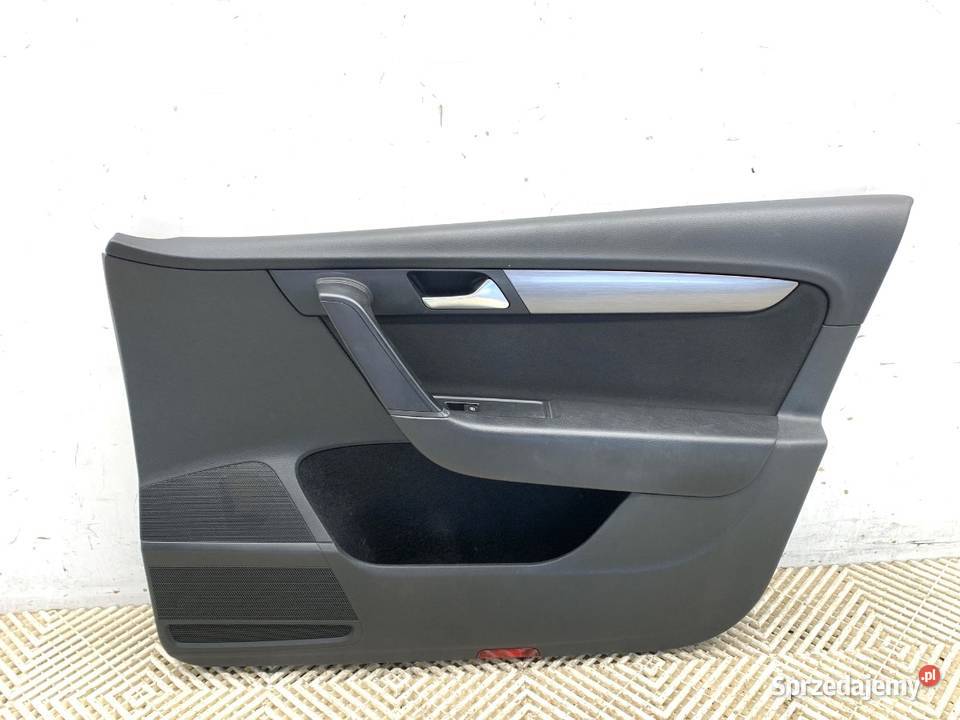 BOCZEK DRZWI PRAWY PRZÓD VW PASSAT B7 Kombi 1015