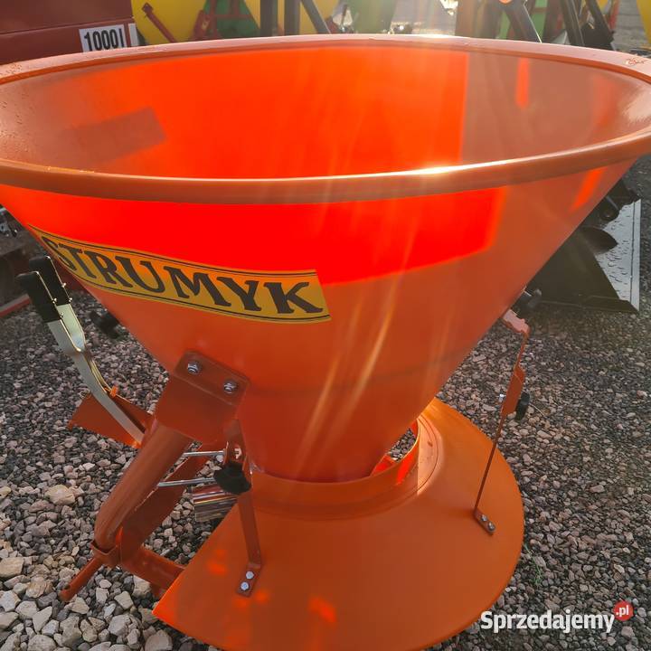 rozsiewacz LEJEK 1talerzowy 200500L TYTAN