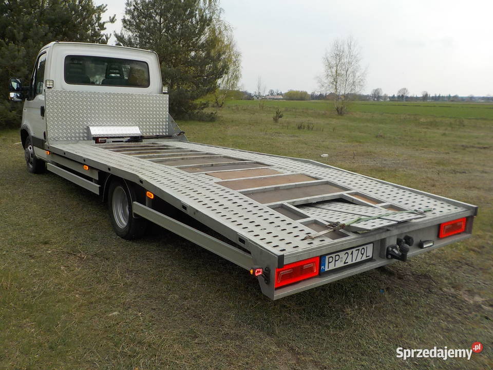 Iveco 35c12 autolaweta holownik najazd blizniak Pleszew