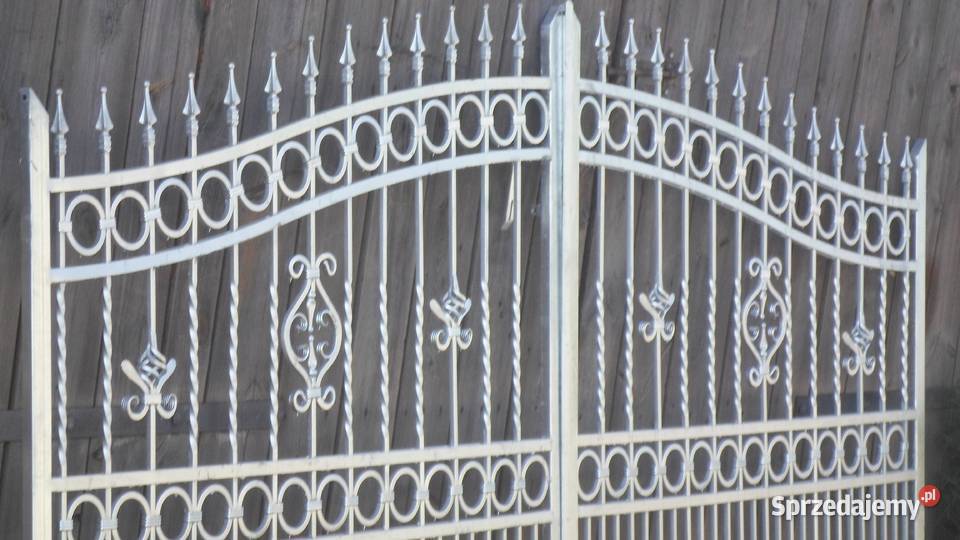Brama kuta wjazdowa kuta skrzydłowa przesuwna metal Kutno