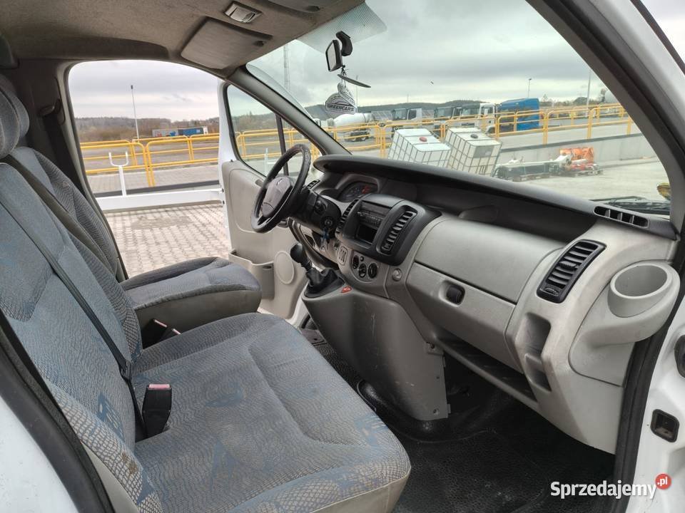 Renault Trafic 19 dCi 2005 r Kielce sprzedam