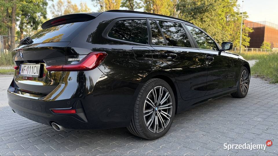 BMW 318d salon Polska serwis ASO gniazdo USB Warszawa