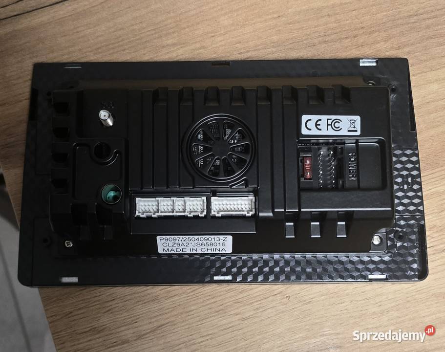 uniwersalny samochodowy odtwarzacz multimedialny Pozostałe Błaszki