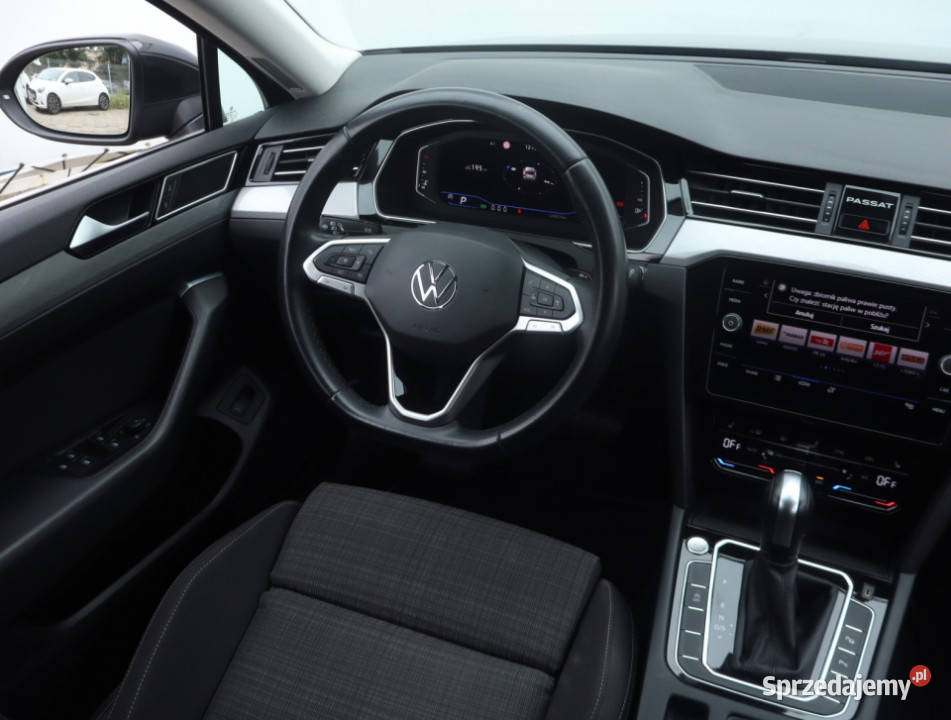 VW Passat 15 TSI czujnik parkowania