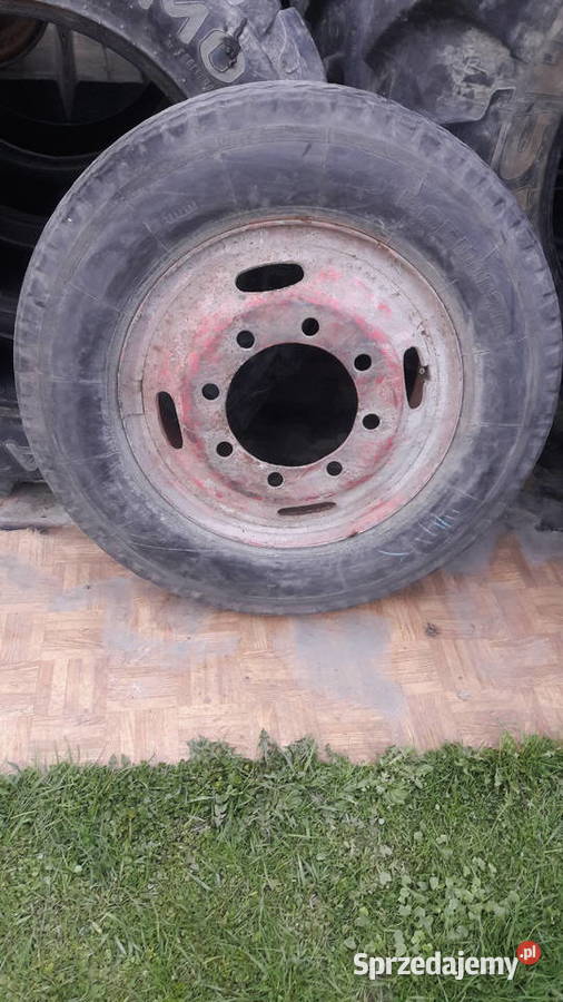 Koło zapasowe do przyczepy 825 R20