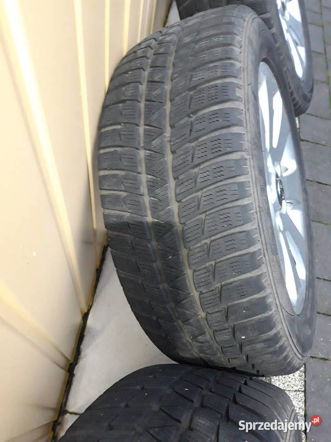 Opony zimowe 2255517 Falken w stanie spżedam