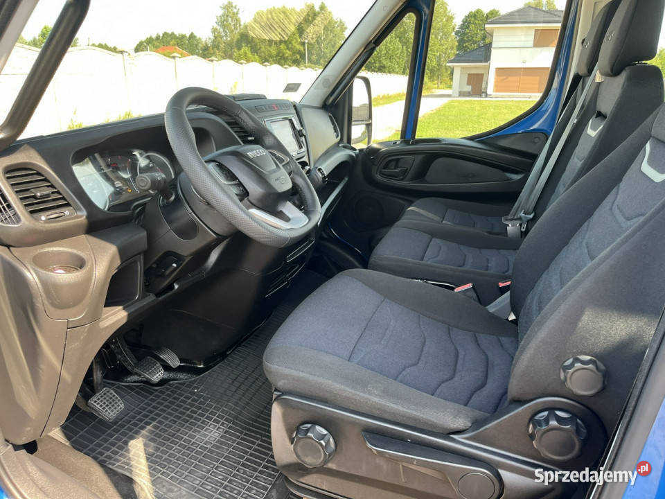 Iveco Daily 50C18 Wywrot3Strony 7osob HAK