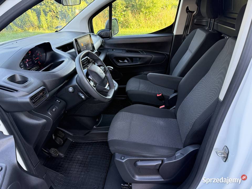 Peugeot Partner LONG wersja PREMIUM salon FV23 diesel Gniezno sprzedam
