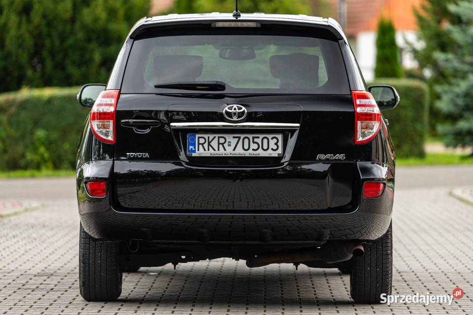 TOYOTA RAV4 158KM Targowiska