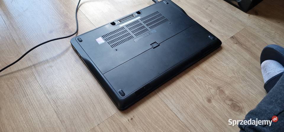 Laptop Komputer DELL latitude E7450 i5 8GB RAM Taktowanie 2 Tarnów