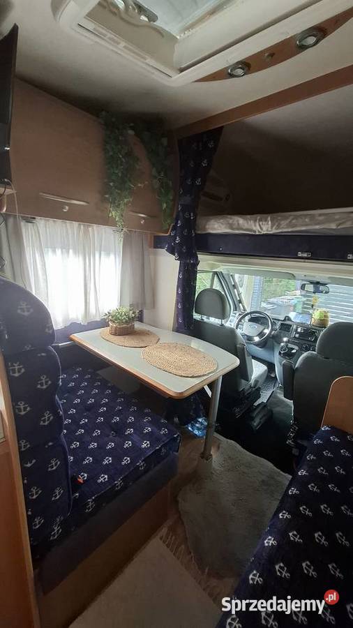 Kamper Alkowa 5 osobowy Ford Transit Ahorn Camp Jasło