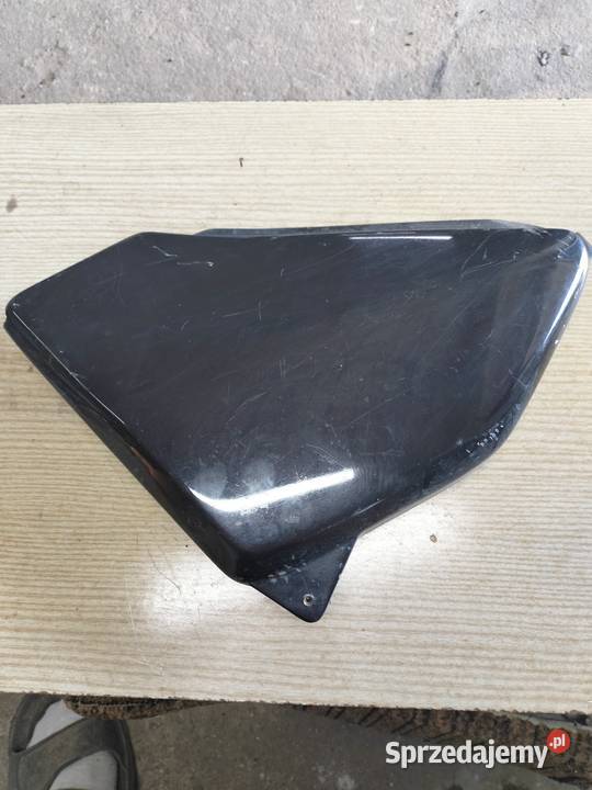 Boczek plastikowy lewy Honda CB 450s Pozostałe Łubno