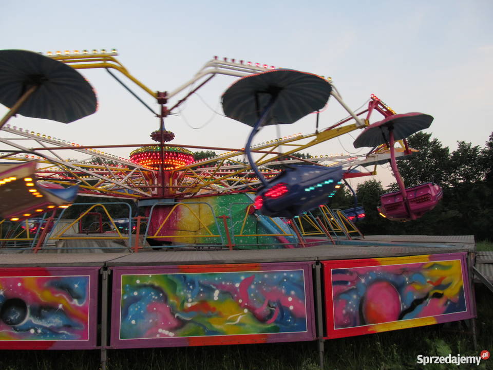 Twister parasolki dmuchańce zjeżdzalnia dmuchana Staszów