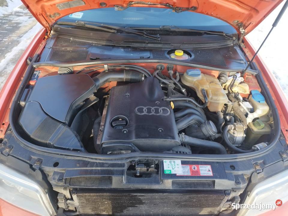 Ekonomiczne Audi a4 16 benzyna z gazem 1999 330000km A4 Jarocin