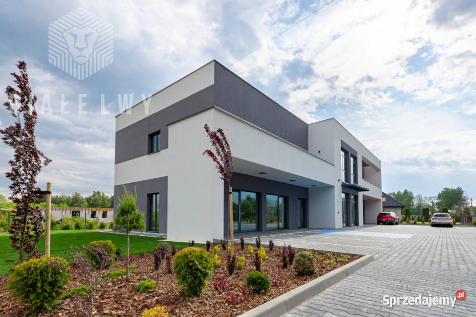 Lokal Prażmów Piotra Czołchańskiego 791m2