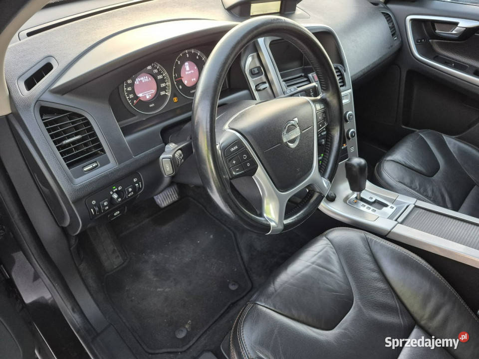 Volvo XC 60 24 dizel 5 cilindry automat skóra kamera cofania Drelów