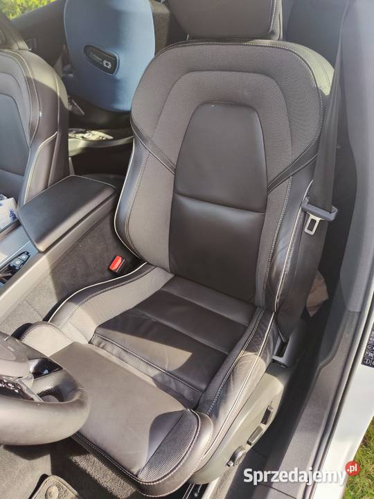 VOLVO XC60 B4 AWD Rdesign mildhybrid FV 23 XC 60 Katowice