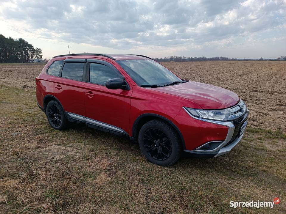 Mitsubishi Outlander 24 AWD 2018 Przypki