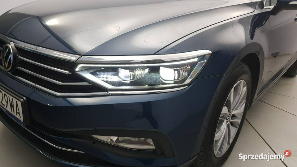 Volkswagen Passat 20 TSI Business DSG Z światła do jazdy dziennej sprzedam