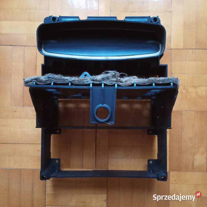 Audi 80 Panel środkowy Kokpit sterowania Konsola