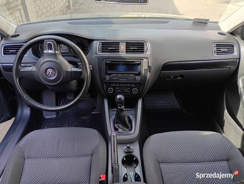 Volkswagen Jetta 2012r 14 benzyna aluminiowe felgi Wrocław