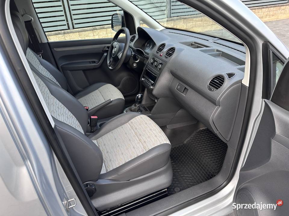 VW Caddy 16 TDI DSG Webasto Podgrzewane fotele mazowieckie Gręzów sprzedam