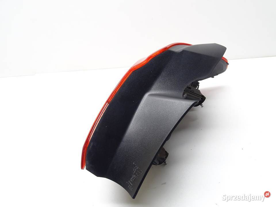 LAMPA LEWA TYLNA LEWY TYŁ W BŁOTNIK OPEL CORSA E
