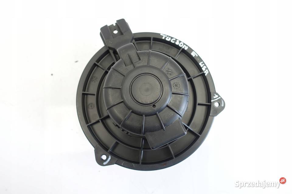 Hyundai Tucson III 15 WENTYLATOR OGRZEWANIA Janów