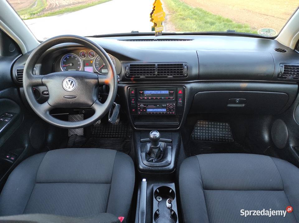 VW Passat B5 FL 16 MPI 102 183000 z Niemiec komputer pokładowy