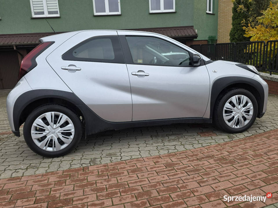 Toyota Aygo X 2023 Salon Polska 1Właściciel ledy czujnik zmierzchu Białystok sprzedam