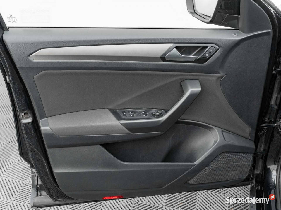 Volkswagen TRoc 15 TSI Advance Podgrzf LED Salon elektryczne lusterka Pępowo